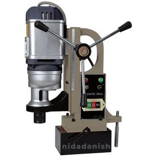 Crown 1650W Magnetic Drill CH2110 – High-Power 32mm Chuck, 150r/min Speed, 15000N Magnetic Base, 200mm Plunge Depth, MT4 Taper – Robust Industrial Drill for Heavy-Duty Applications