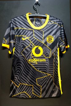 Kaizer Chiefs Away Jersey 2021/2022 Tanzania - Small