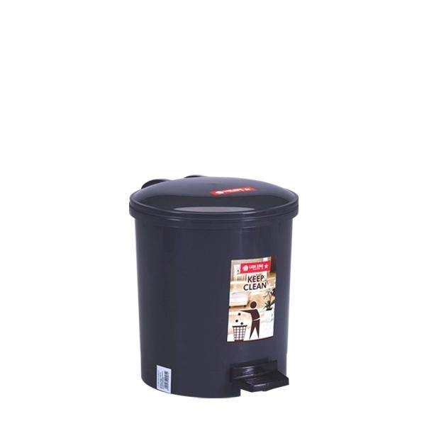 Lionstar Dustbin 5L Round Step C-12 Kitchen Trash Bin, Trash Can, Stain Resistant Garbage Bin For Home & Kitchen